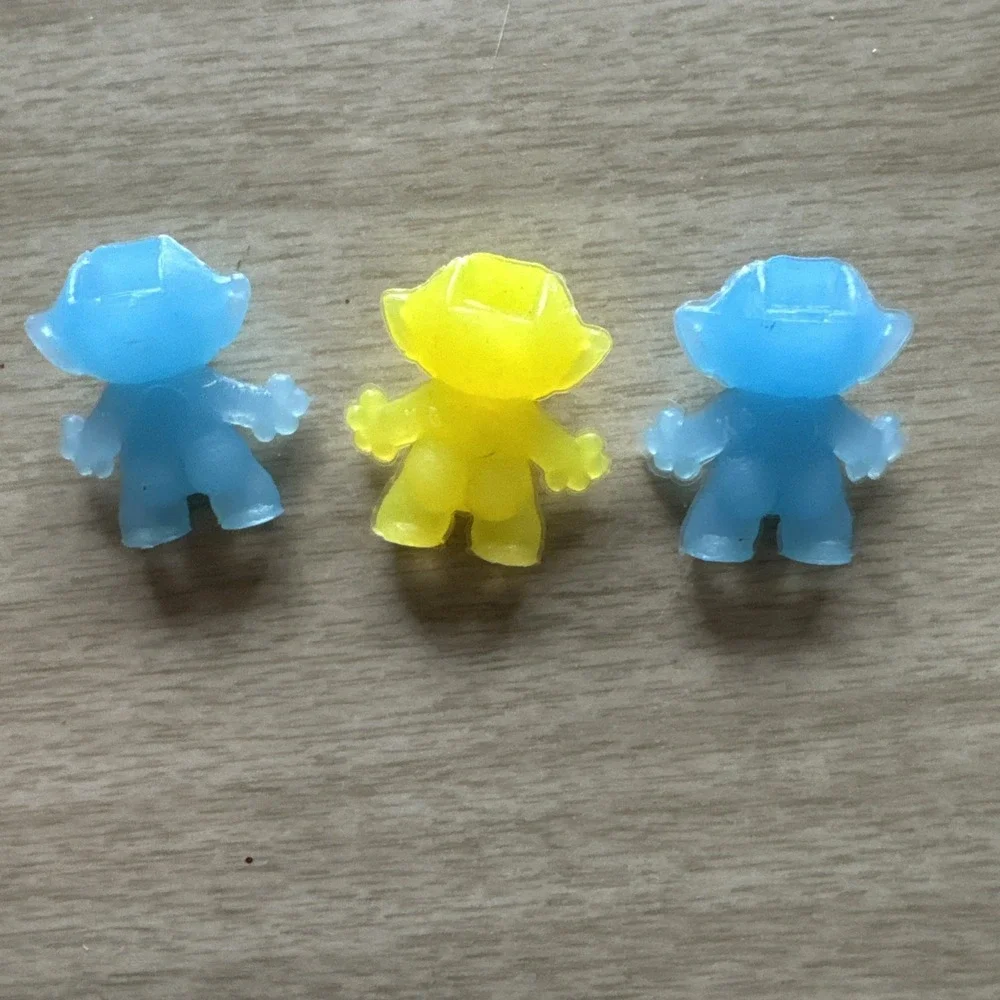 VTG 1960s Gum Ball Machine Trinket Prize Lucky Trolls Yellow Blue Lot Of 3 RARE